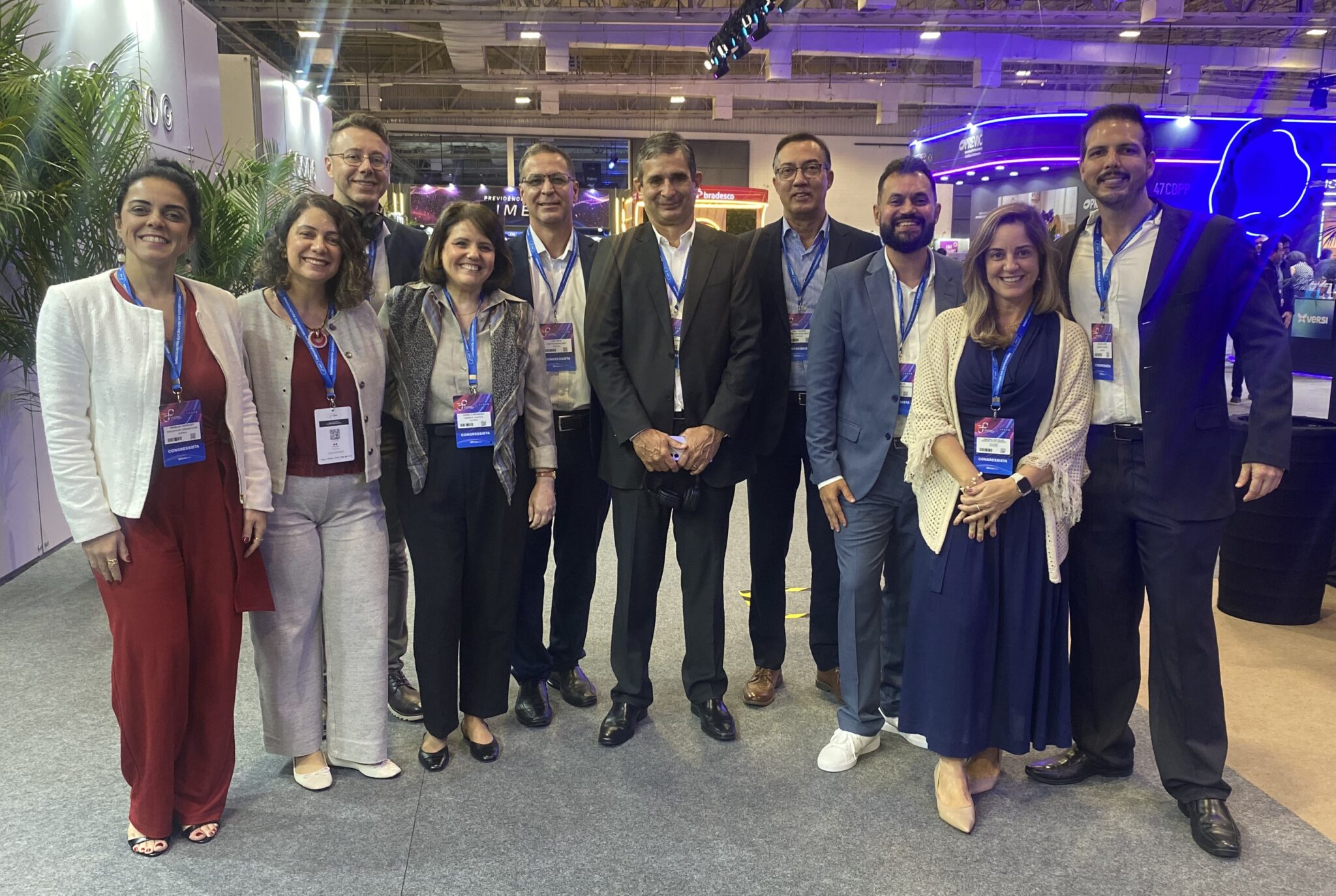 (da esquerda para direita): Wanessa Paradas, Patrícia Rodrigues, Rudolph Teixeira, Daniela Mattozo, Luiz Guilherme de França Nobre Pinto, Carlos Eduardo Brasil, Max Tavares, Leandro Soares, Simone Castelão e Bruno Sardinha.